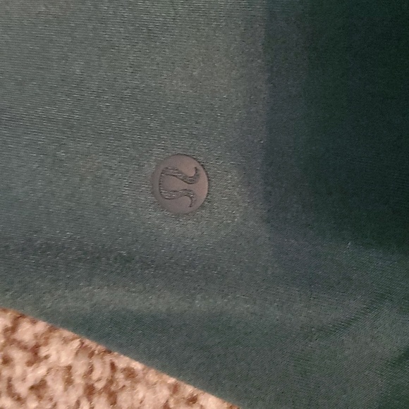 #208 NWT Lululemon Bodysuit t266 - Picture 6 of 7